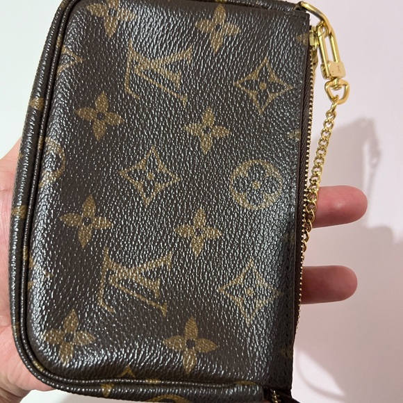 ❣️❣️❣️SOLD on IG❣️❣️❣️ mini pochette monogram - Picture 14 of 16